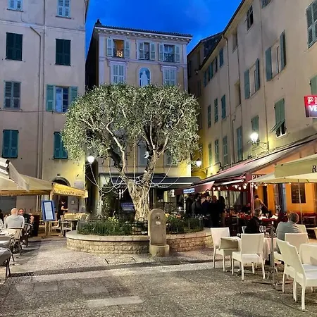 Azuramo - Menton Vue Mer & Plage En Hyper-Centre مينتون